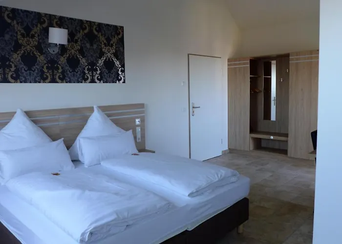 St Michael Atrona Gmbh 3* Euskirchen